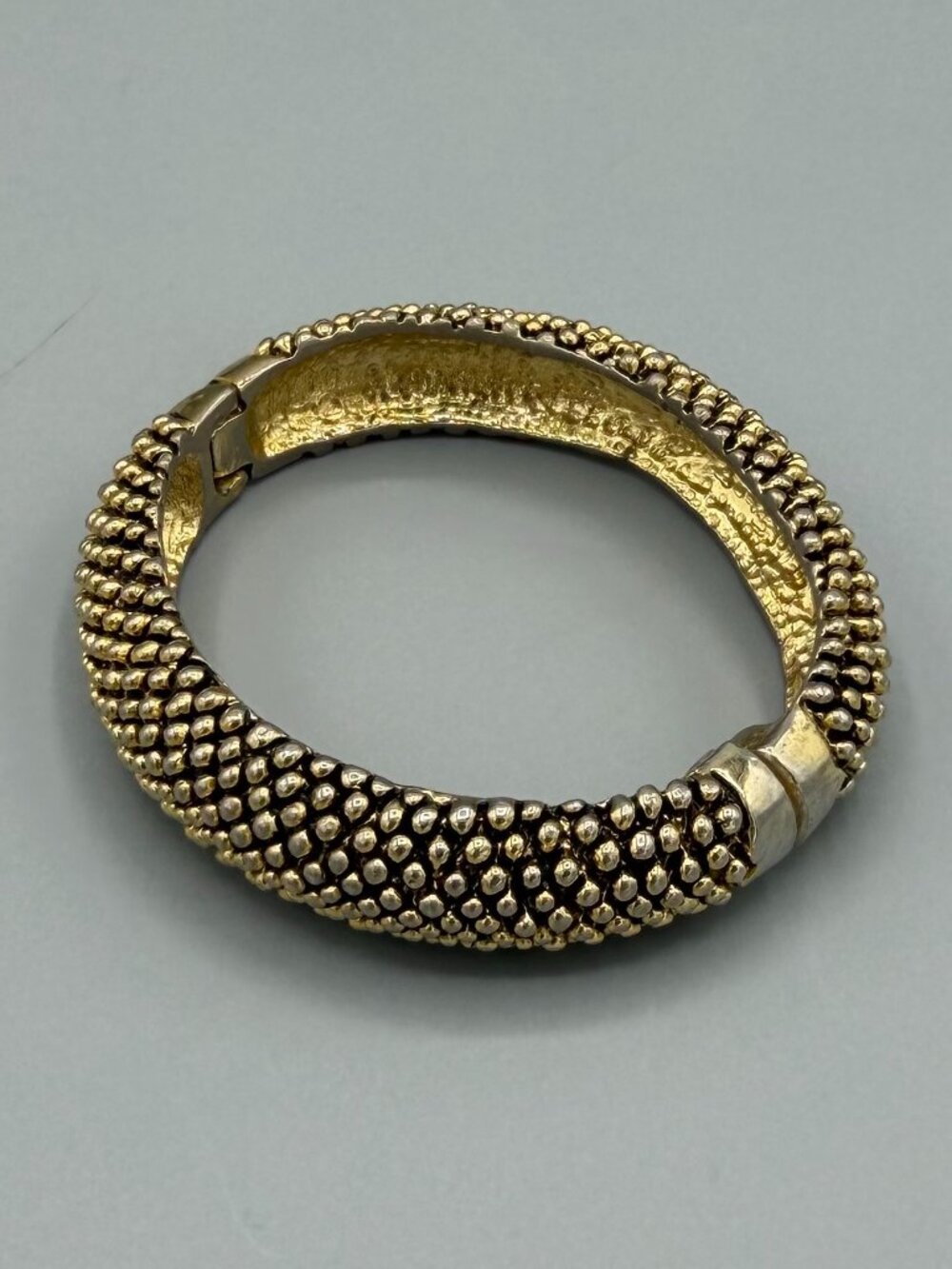 Bangle Bracelet Gold Tone, Snap Open Magnet Close